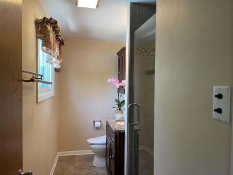 260 Brentwood Drive Des Plaines IL 60016