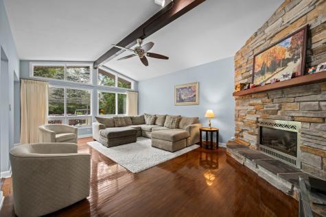 16 South Maple Lane Prospect Heights IL 60070