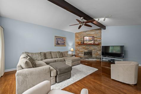16 South Maple Lane Prospect Heights IL 60070