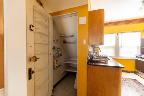 6840 29TH Place Berwyn IL 60402