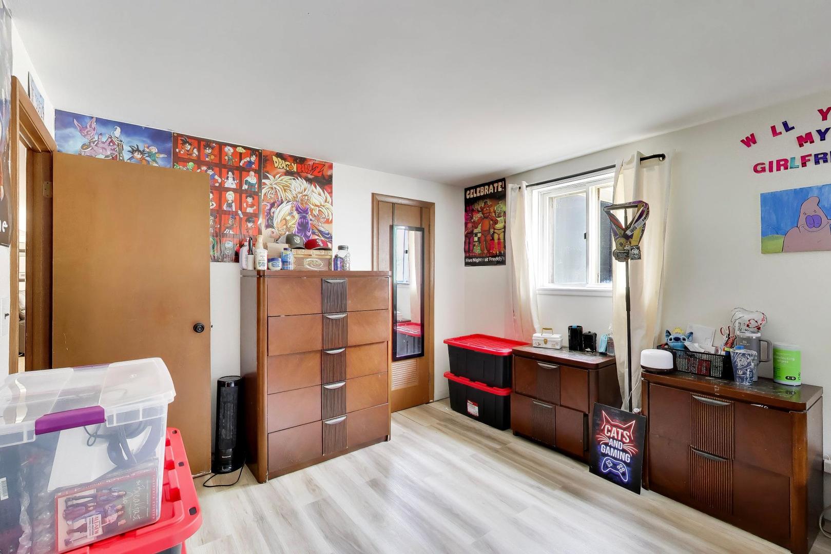 533 Carr Court Schaumburg IL 60193