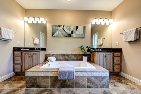 8827 Palisades Road Burr Ridge IL 60527