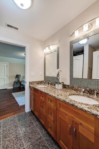 8827 Palisades Road Burr Ridge IL 60527