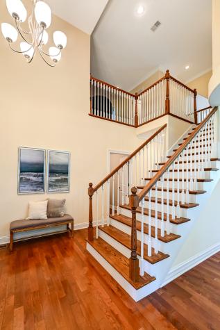 8827 Palisades Road Burr Ridge IL 60527