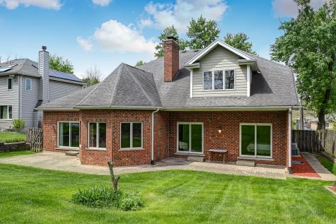 8827 Palisades Road Burr Ridge IL 60527