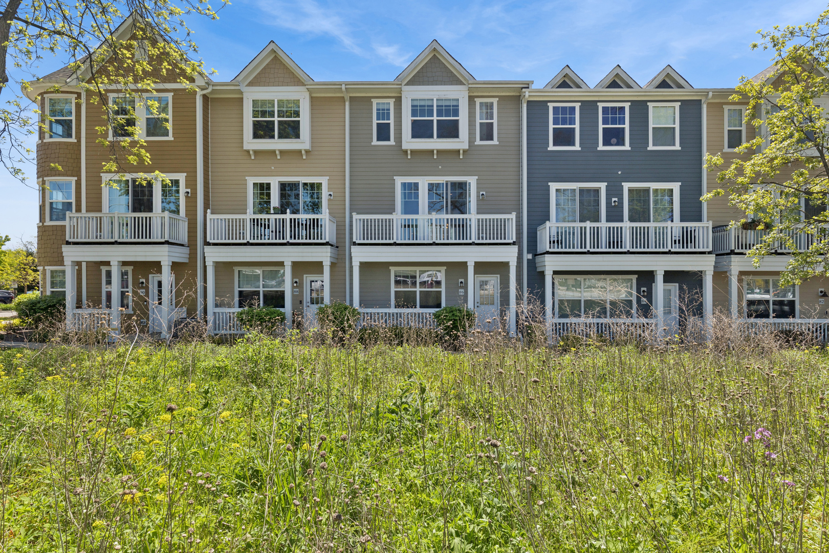 86 Lakeview Place Lake Zurich IL 60047