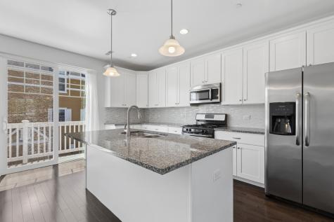 86 Lakeview Place Lake Zurich IL 60047