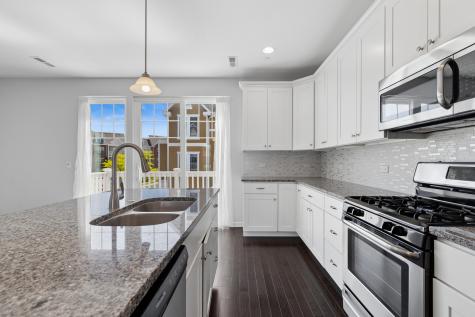 86 Lakeview Place Lake Zurich IL 60047
