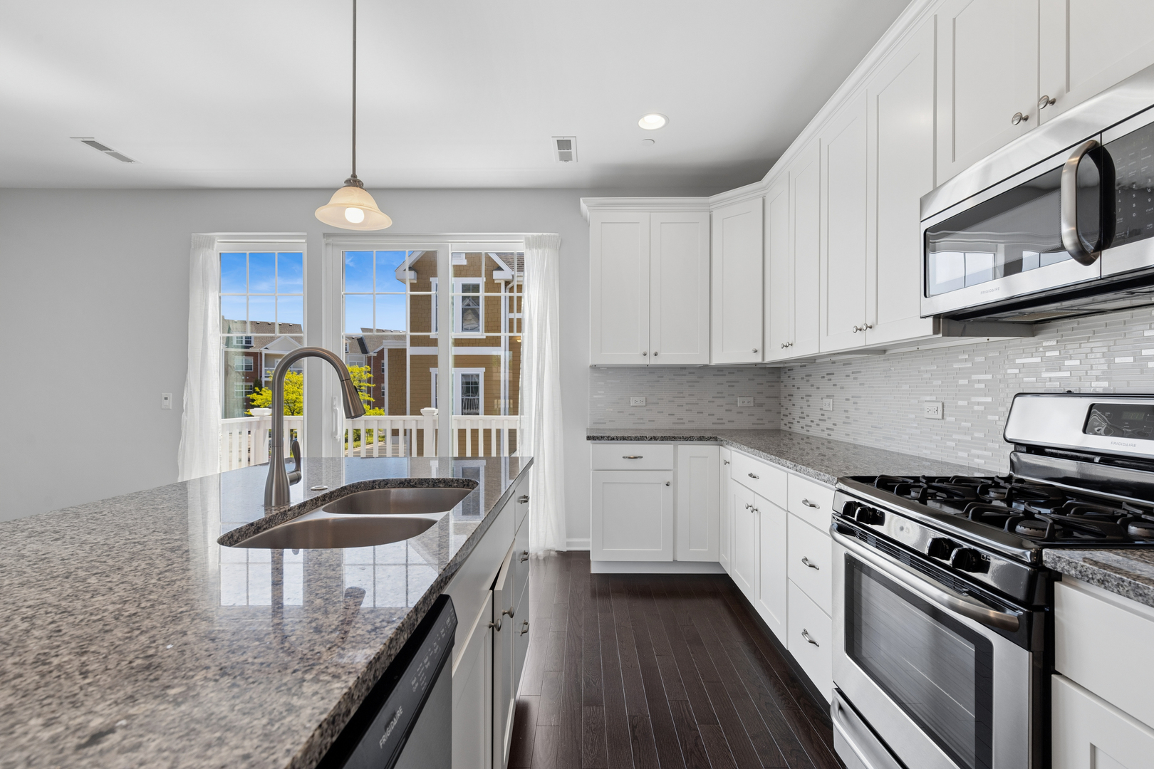 86 Lakeview Place Lake Zurich IL 60047