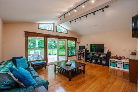 9S771 Brookbank Road Willowbrook IL 60527