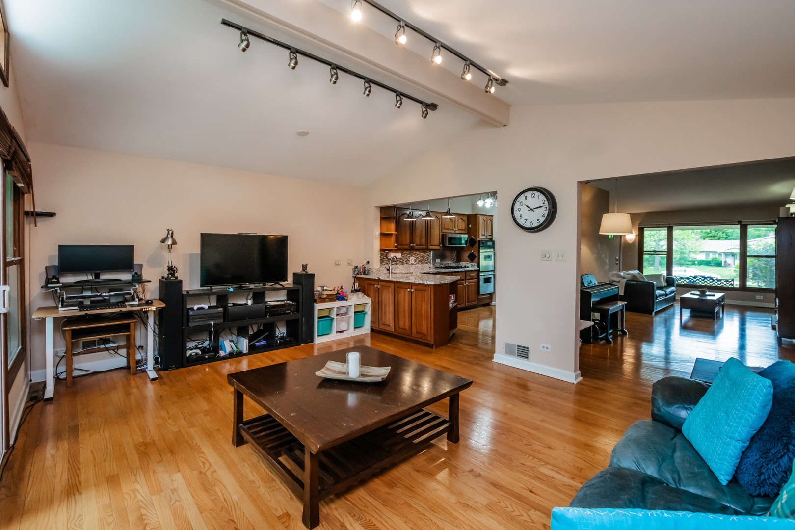 9S771 Brookbank Road Willowbrook IL 60527