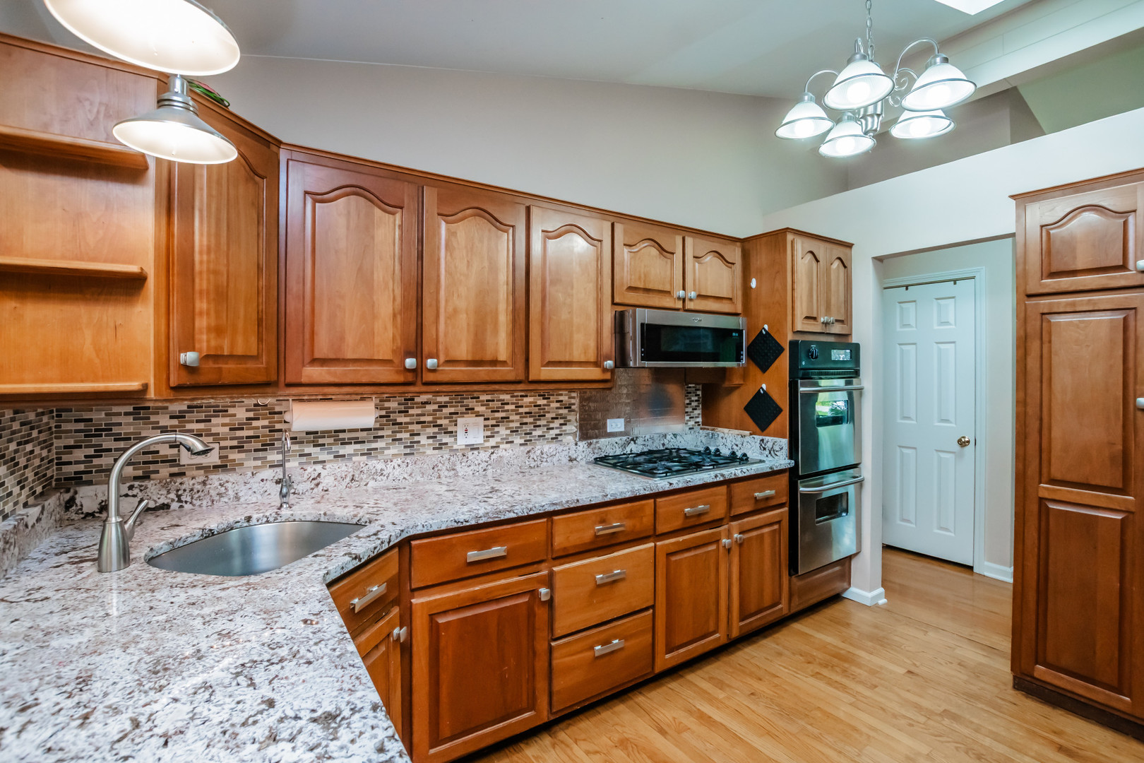 9S771 Brookbank Road Willowbrook IL 60527