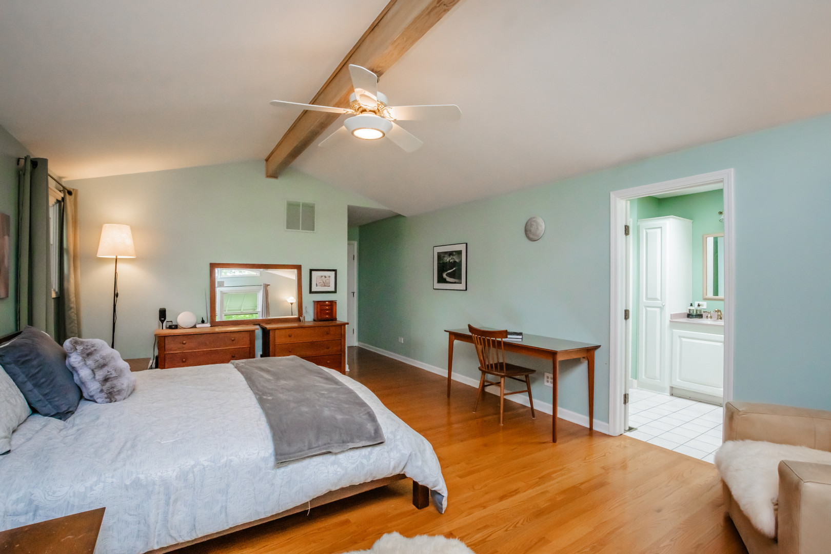 9S771 Brookbank Road Willowbrook IL 60527