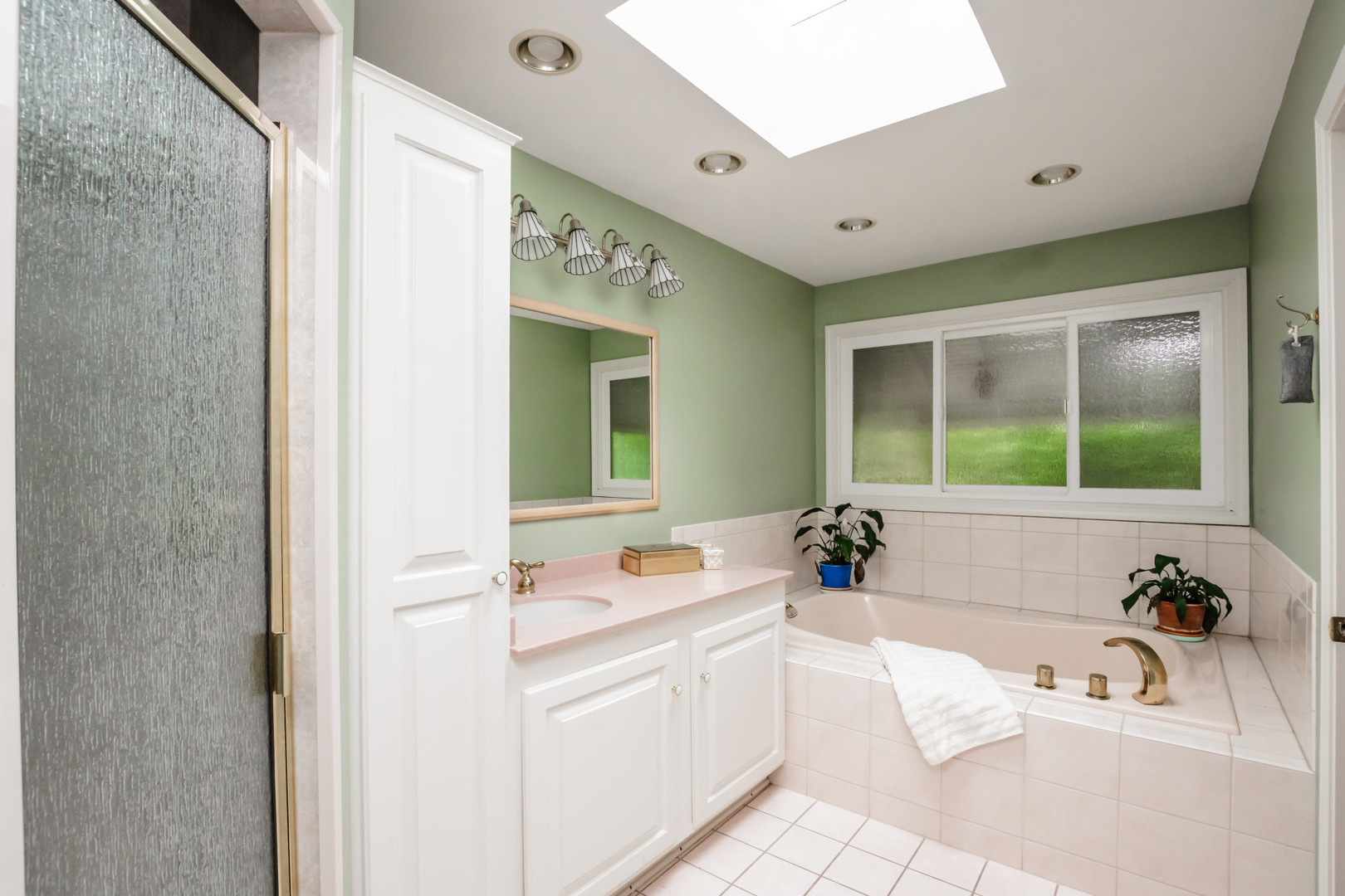 9S771 Brookbank Road Willowbrook IL 60527