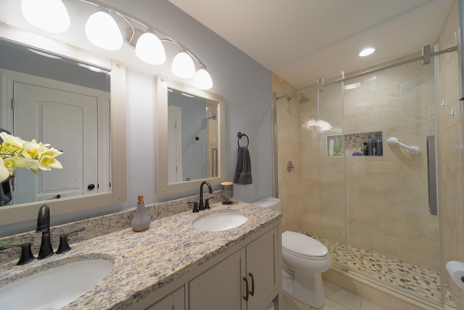 1201 North Scarlet Court Addison IL 60101