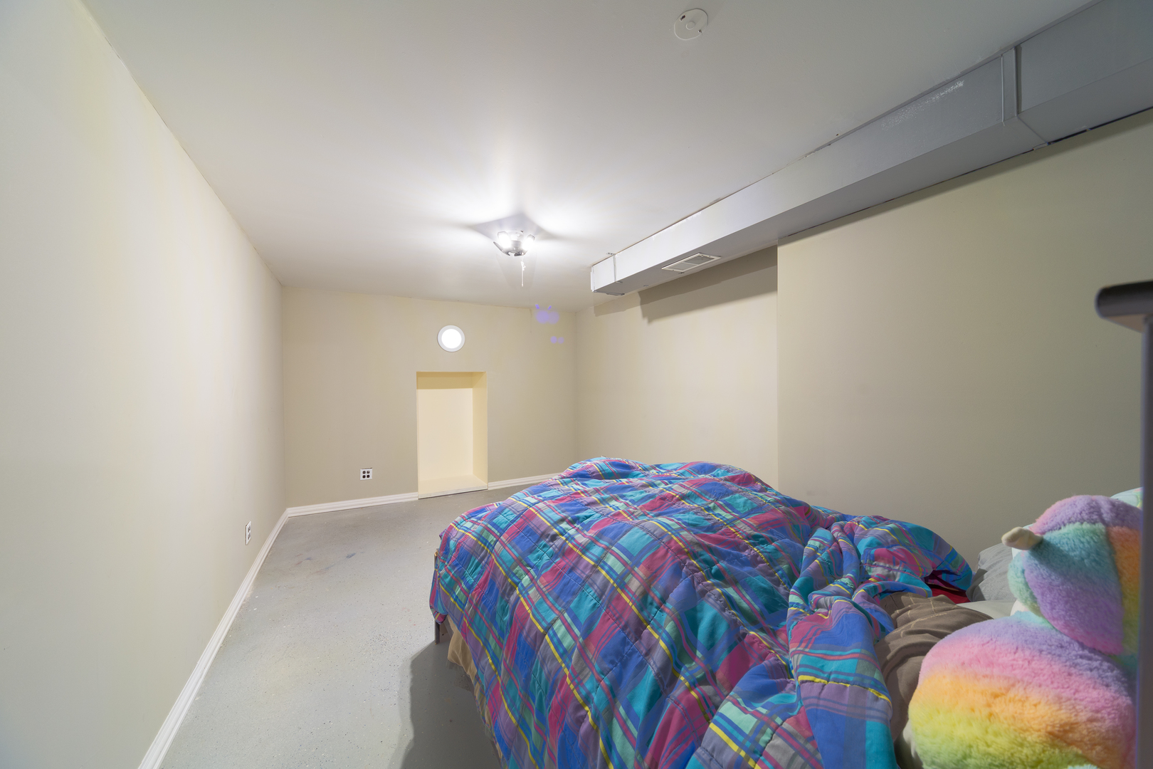 1201 North Scarlet Court Addison IL 60101