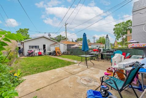 5017 West 32nd Street Cicero IL 60804