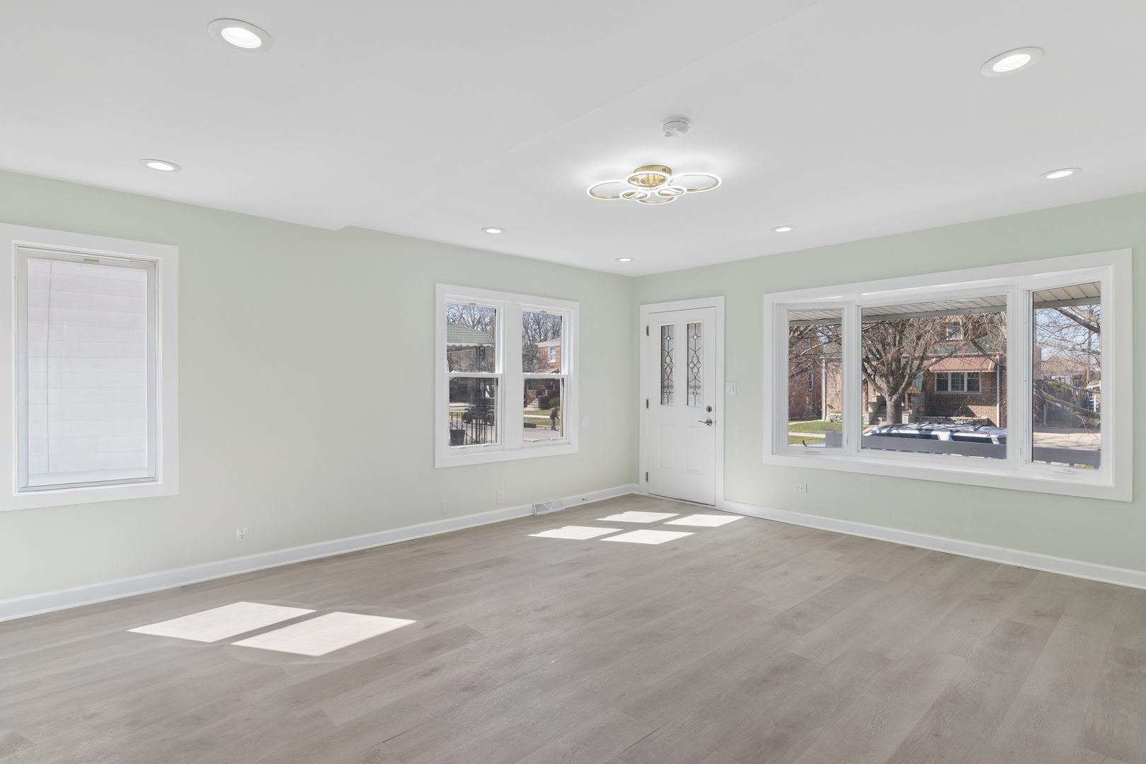 6347 South Kenneth Avenue Chicago IL 60629