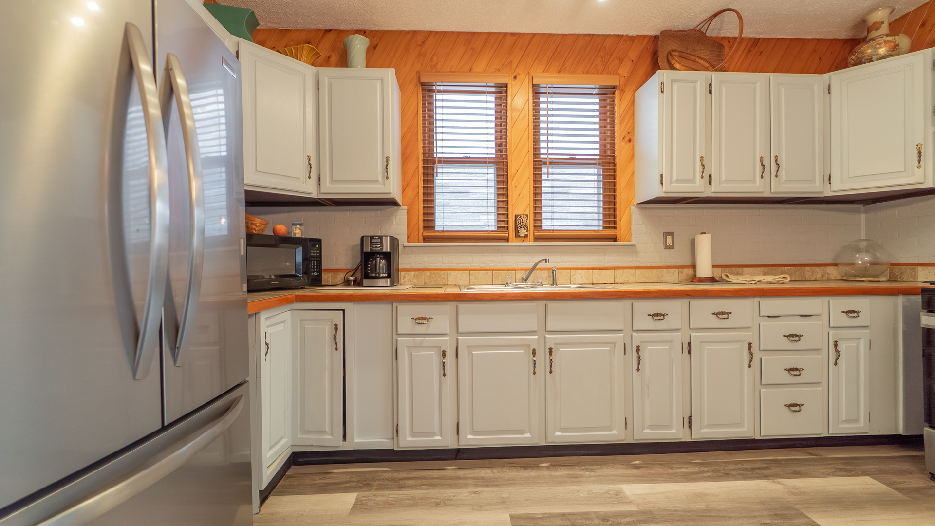 13334 South Houston Avenue Chicago IL 60633