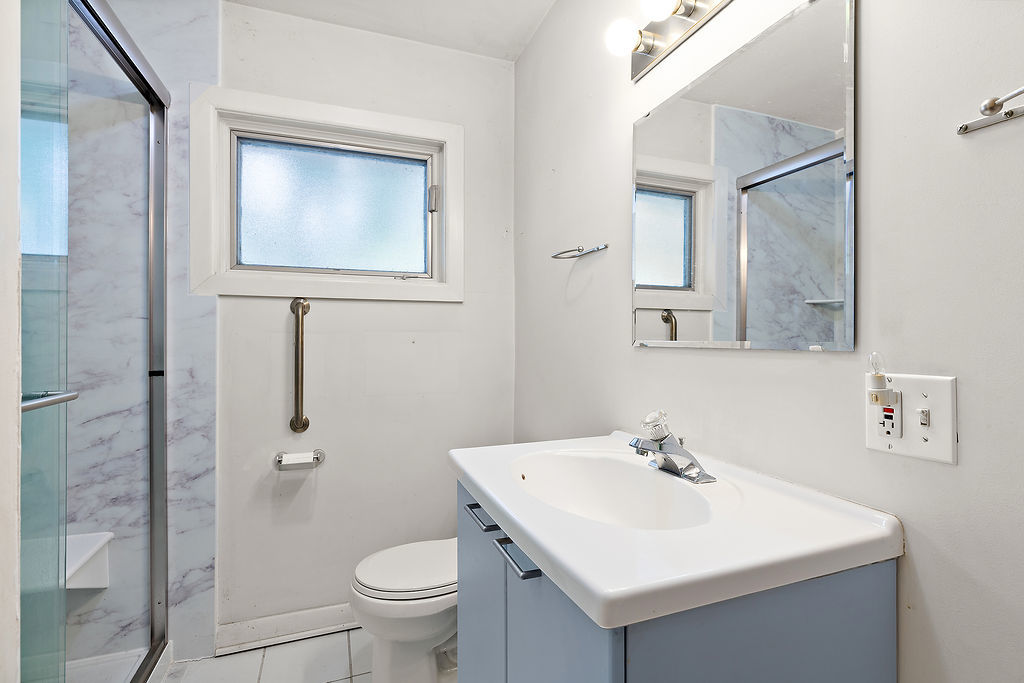 7440 West Everell Avenue Chicago IL 60631