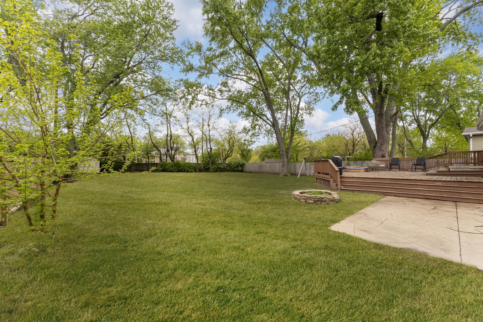 9 Sycamore Drive Naperville IL 60540