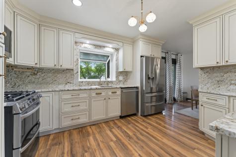 9 Sycamore Drive Naperville IL 60540