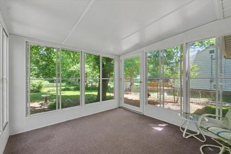 108 Brady Lane Urbana IL 61802