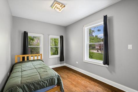 15332 Kenton Avenue Oak Forest IL 60452