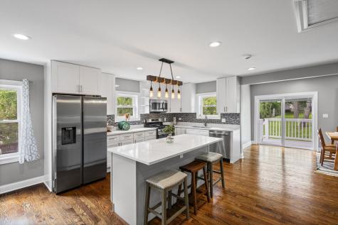 15332 Kenton Avenue Oak Forest IL 60452