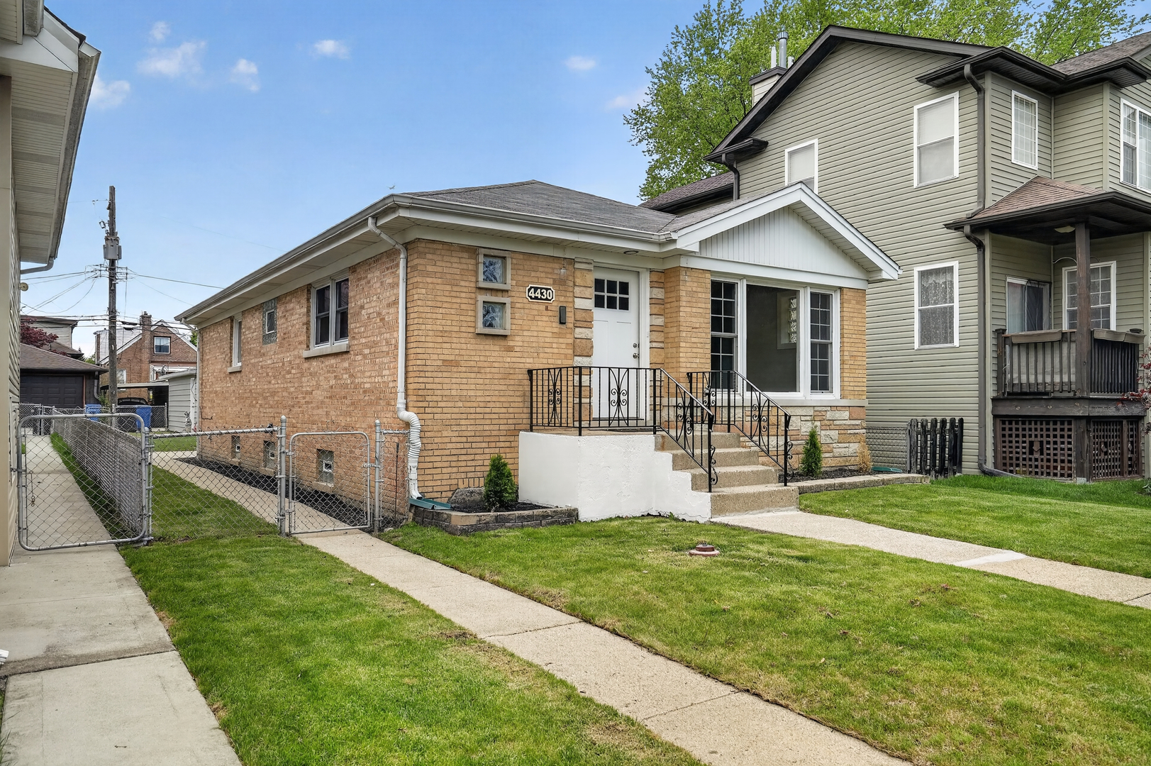 4430 North Mulligan Avenue Chicago IL 60634