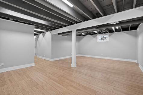 4430 North Mulligan Avenue Chicago IL 60634