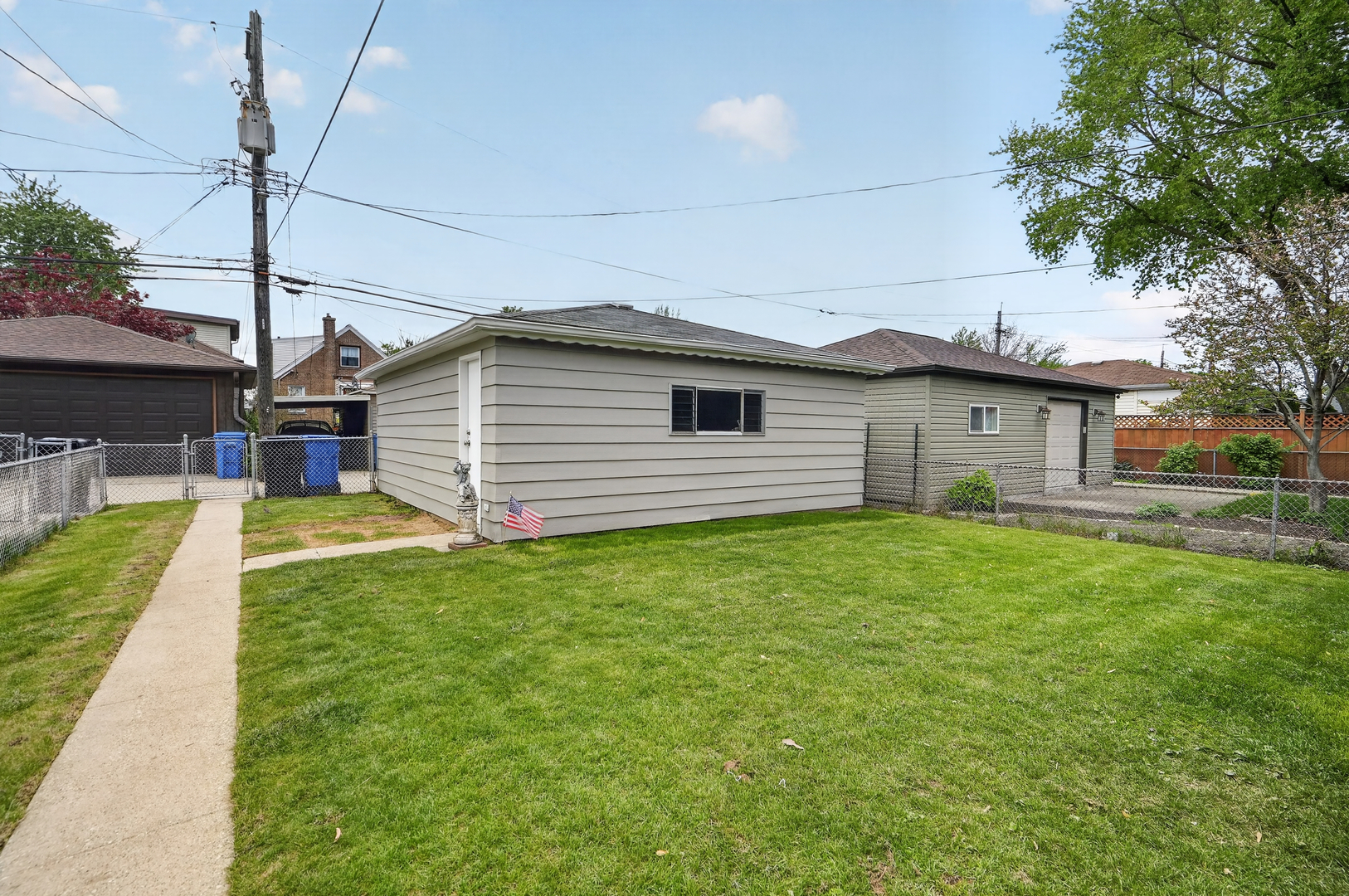 4430 North Mulligan Avenue Chicago IL 60634