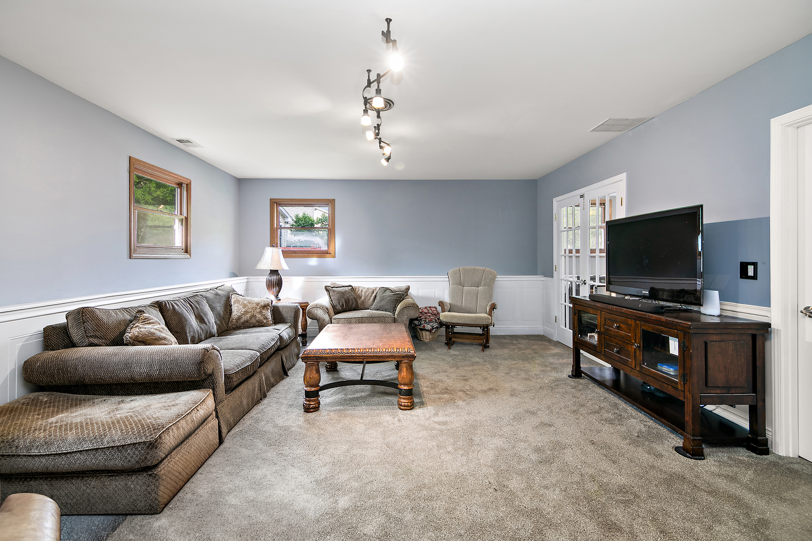 284 Beaver Creek Drive Bolingbrook IL 60490