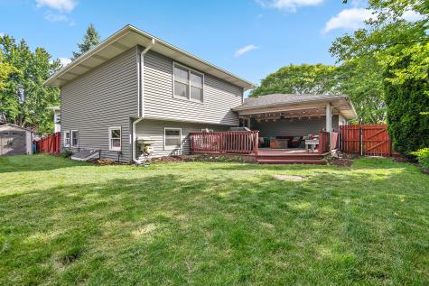 284 Beaver Creek Drive Bolingbrook IL 60490