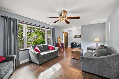 284 Beaver Creek Drive Bolingbrook IL 60490