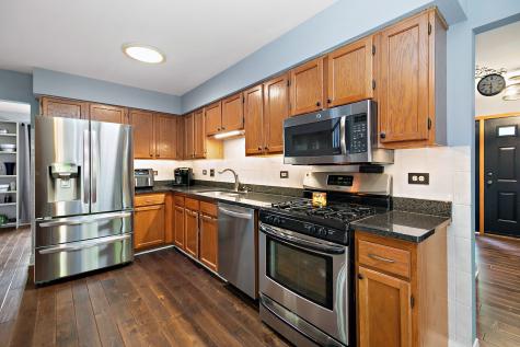 284 Beaver Creek Drive Bolingbrook IL 60490