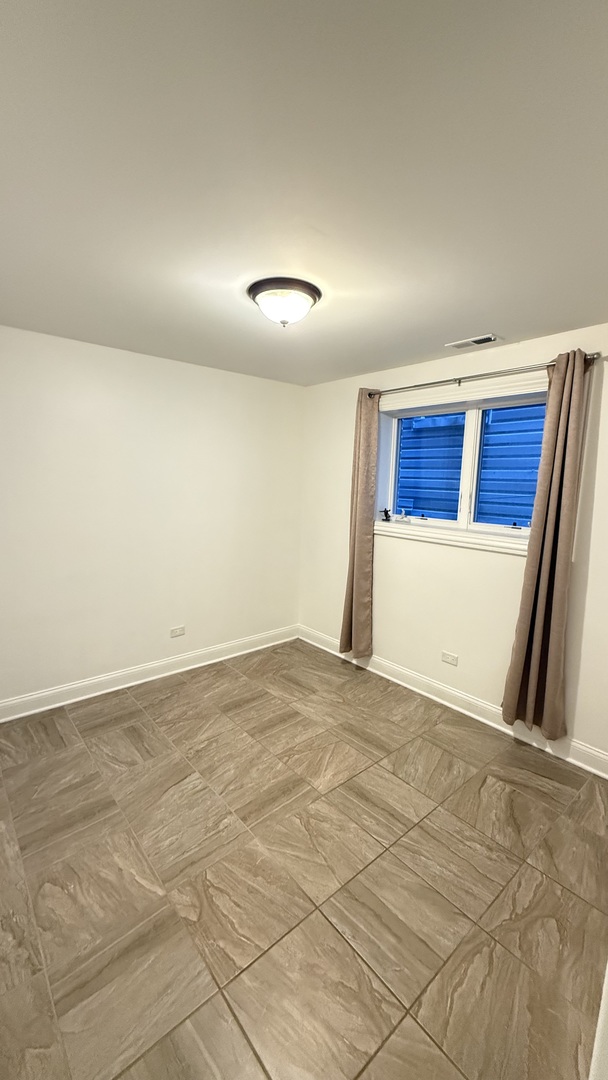 4411 South Wallace Street Chicago IL 60609