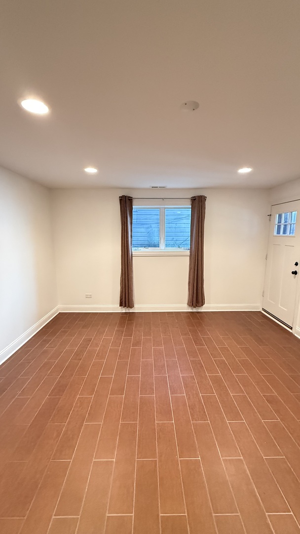 4411 South Wallace Street Chicago IL 60609