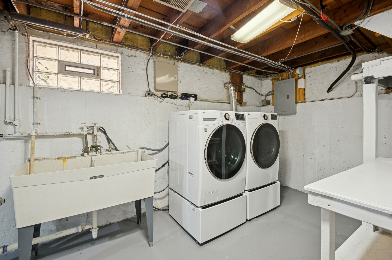 4631 North Lawler Avenue Chicago IL 60630