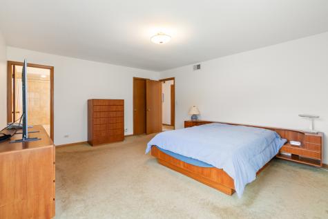 1602 Brittany Lane Long Grove IL 60047