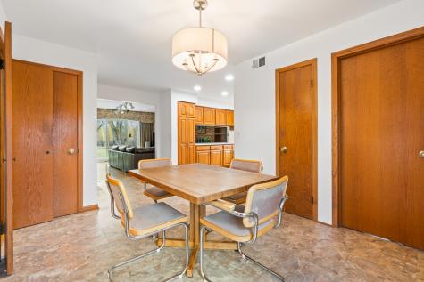 1602 Brittany Lane Long Grove IL 60047