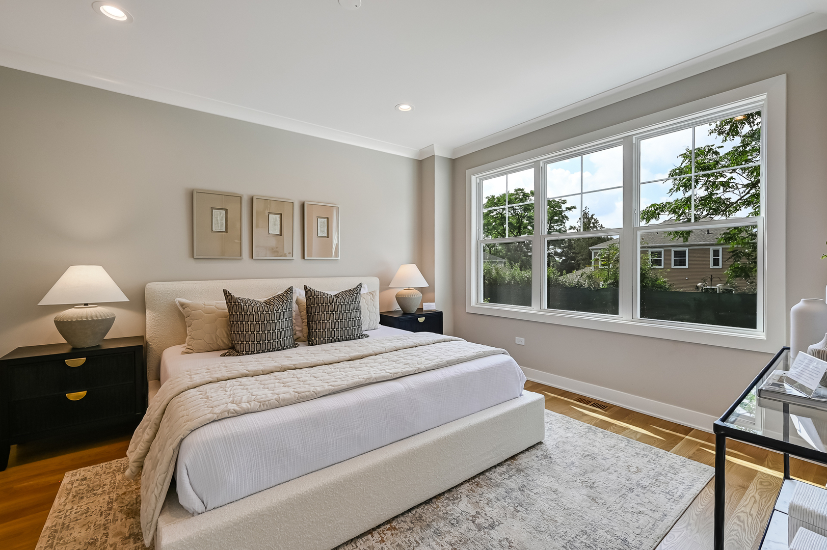 129 Harding Court Glen Ellyn IL 60137