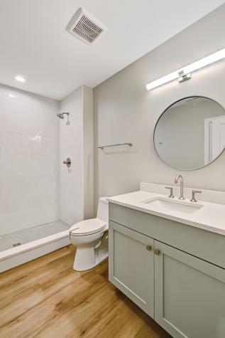 129 Harding Court Glen Ellyn IL 60137