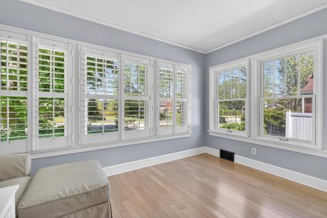 112 Douglas Avenue Libertyville IL 60048