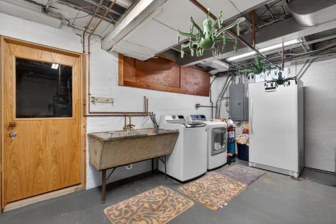 112 Douglas Avenue Libertyville IL 60048