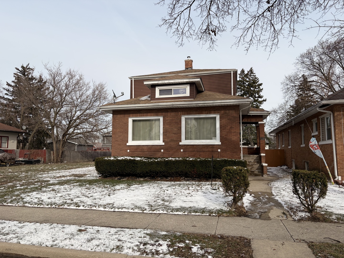 153 South 18th Avenue Maywood IL 60153