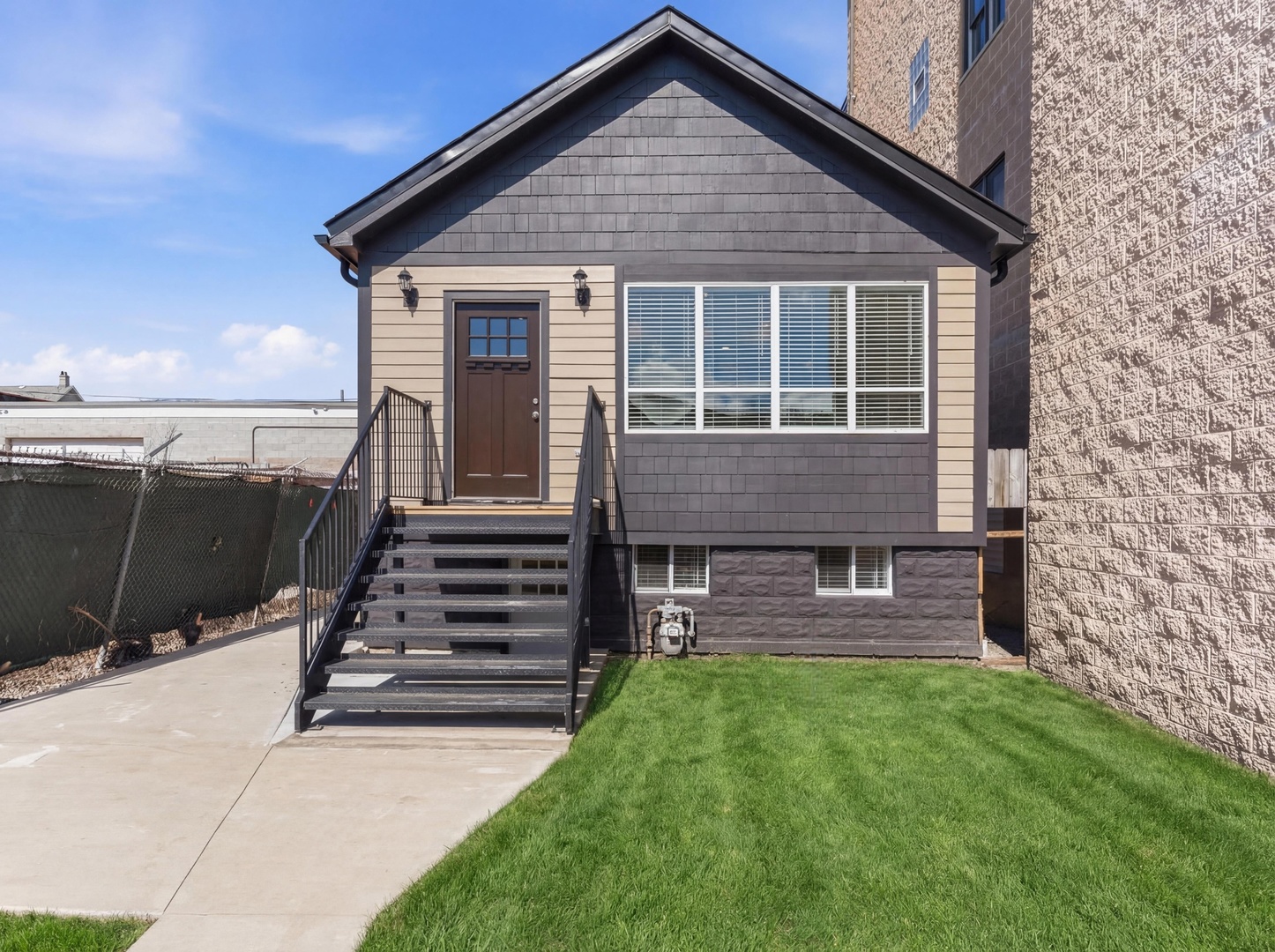 638 West 47th Street Chicago IL 60609
