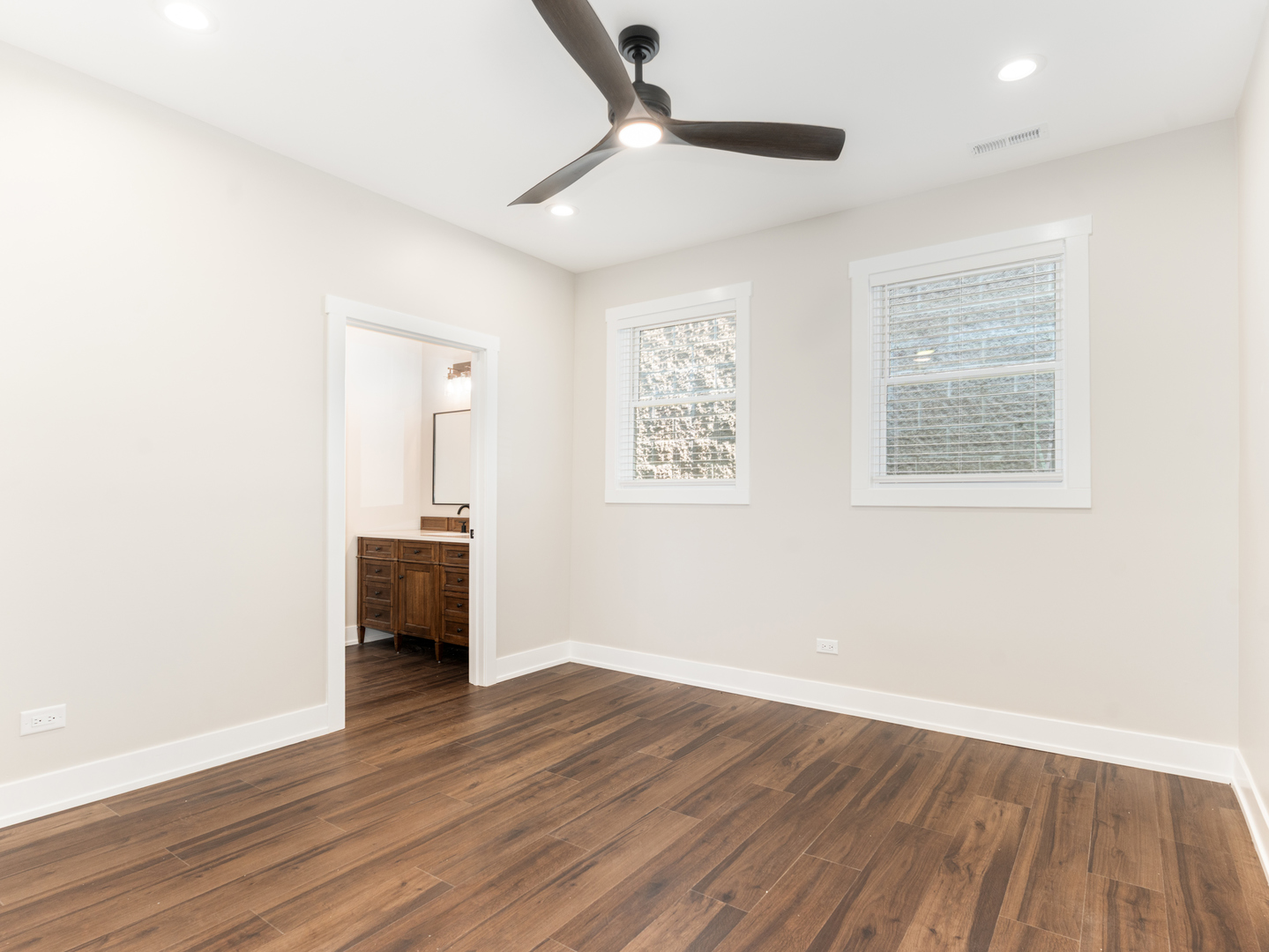 638 West 47th Street Chicago IL 60609