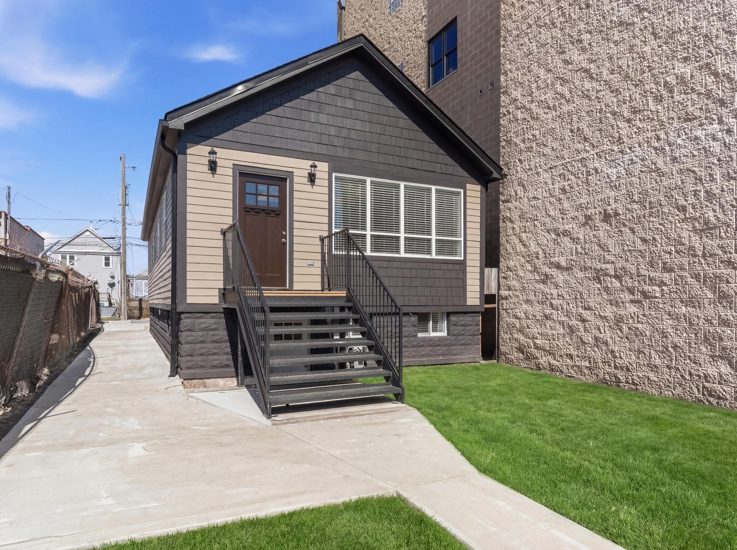 638 West 47th Street Chicago IL 60609