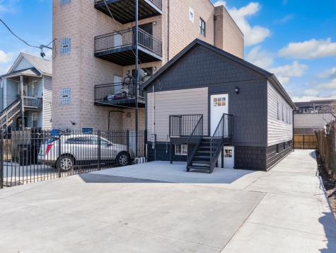 638 West 47th Street Chicago IL 60609